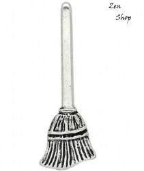 Μενταγιόν Μαγική Σκούπα (Besom)